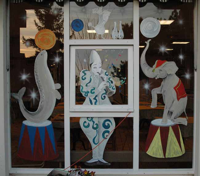 vitrine peinte elephant